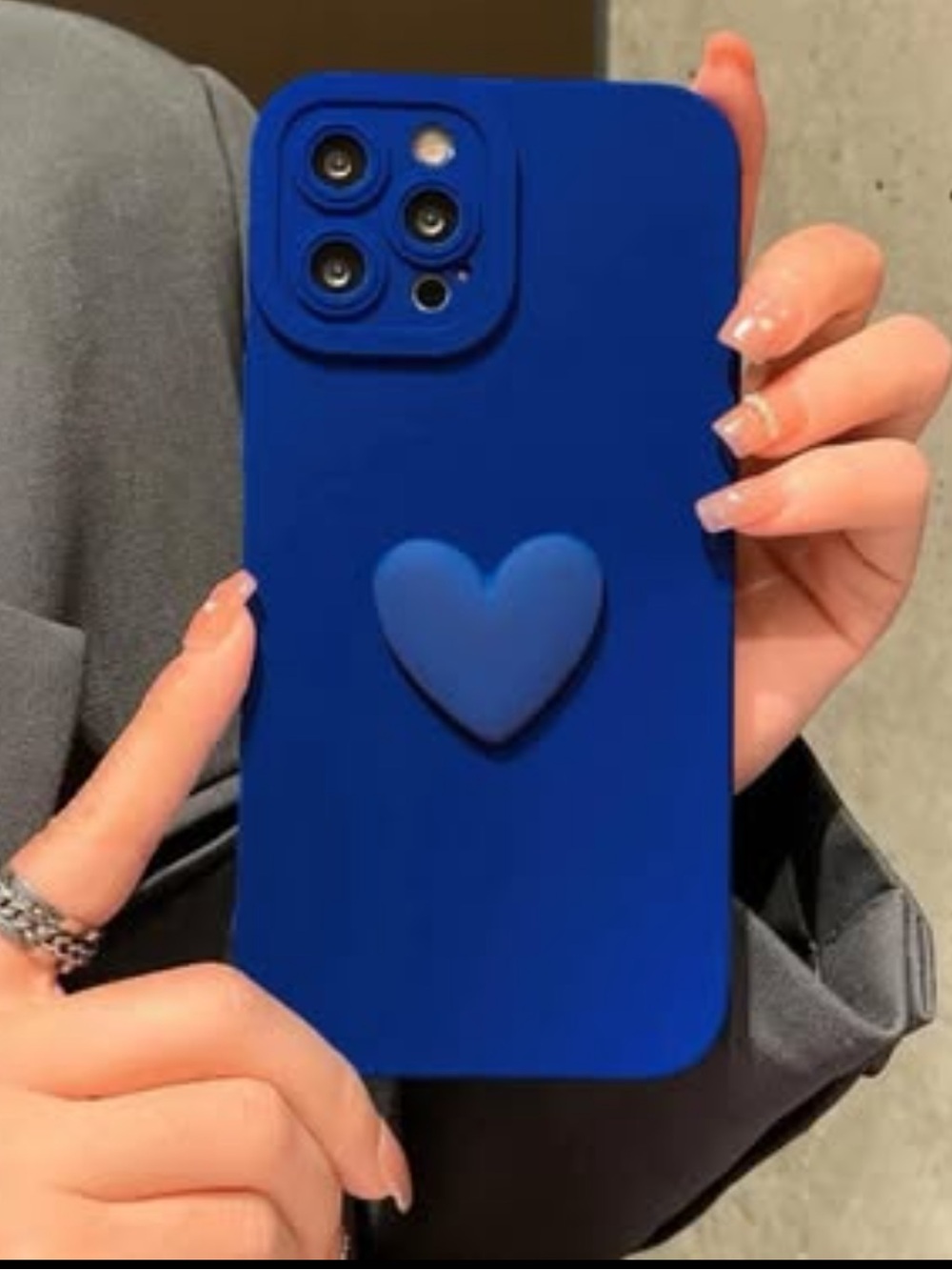 iPhone 15 pro Blue Heart Silicone Phone Case with Grip
